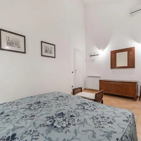 Beautiful In With Garden Holiday home *